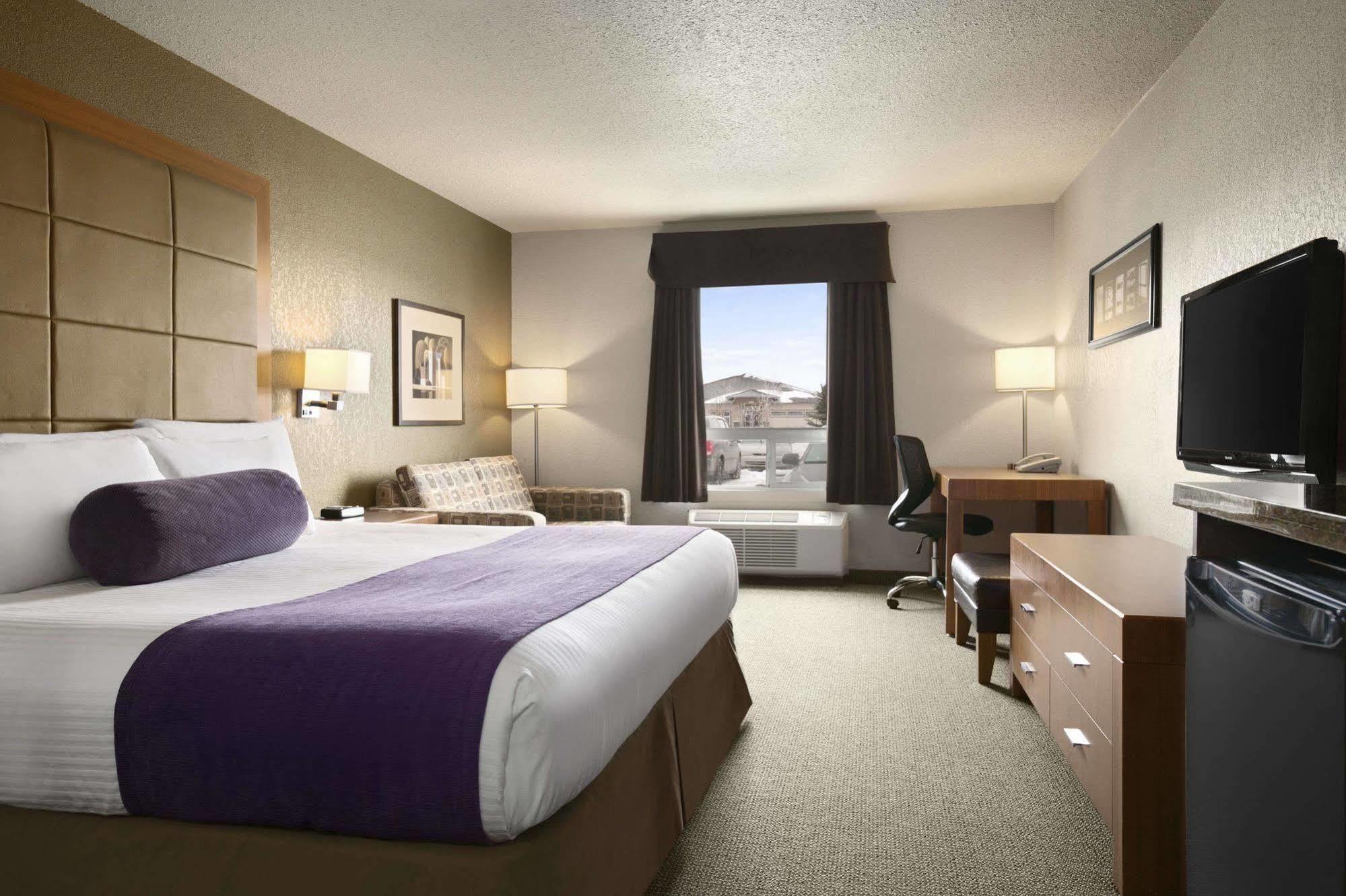 Days Inn By Wyndham Regina Exteriör bild